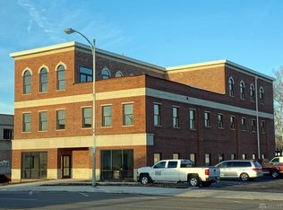 210 S Market St #D, Troy, OH 45373