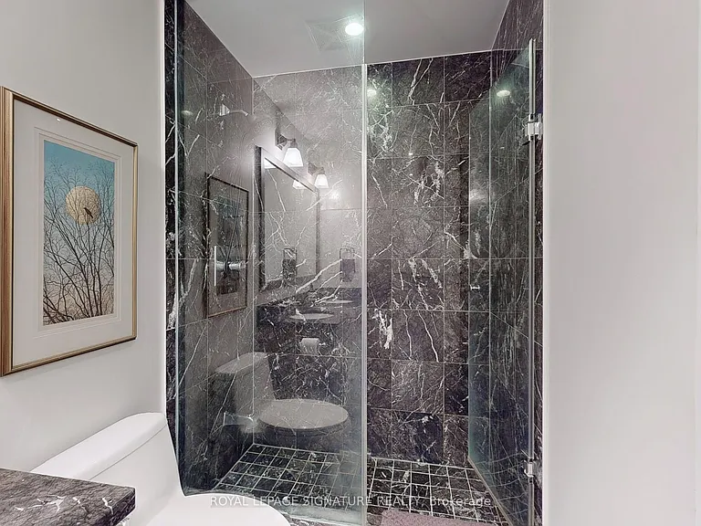 21 Burkebrook Pl #324 — Photo 14