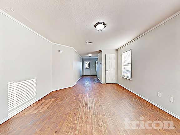 2nd image of 1817 Wickham Dr