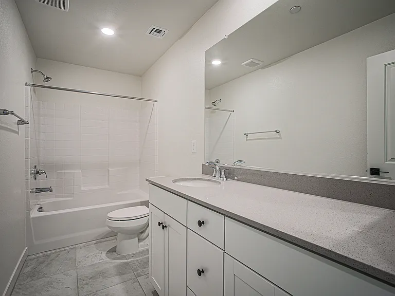 5644 Hill Spire St — Photo 17