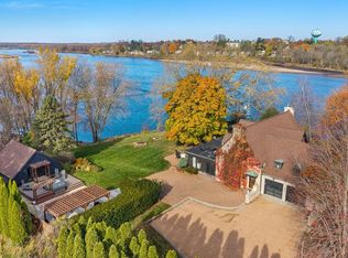 1001 Highway 33, Portage, WI 53901