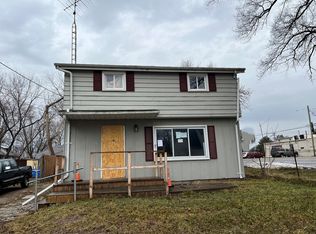1487 Wells St, Burton, MI