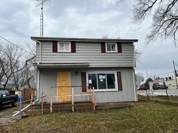 1487 Wells St, Burton, MI 48529