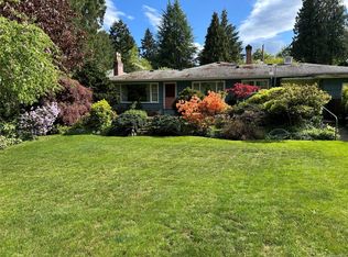 2857 Philip St, North Cowichan, BC V9L 2A5