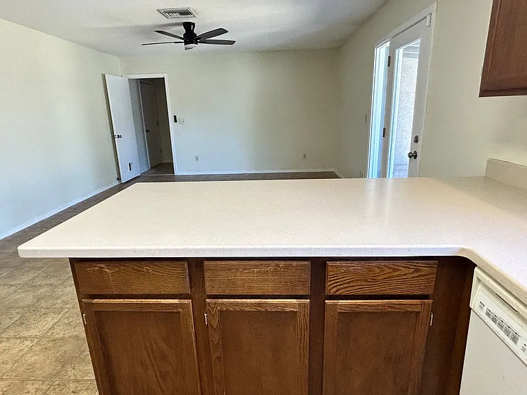 9002 W Malapai Dr — Photo 6