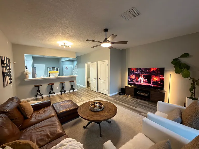 26605 Chimney Spire Ln — Photo 3