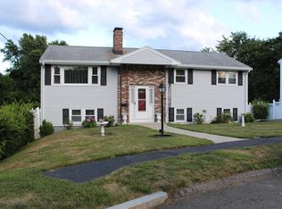 27 Ryan Rd, Danvers, MA 01923