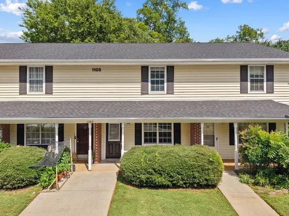 1105 Brookwood Ln, Dalton, GA 30720
