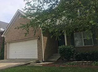 3061 Quaker Hill Ln — Photo 2