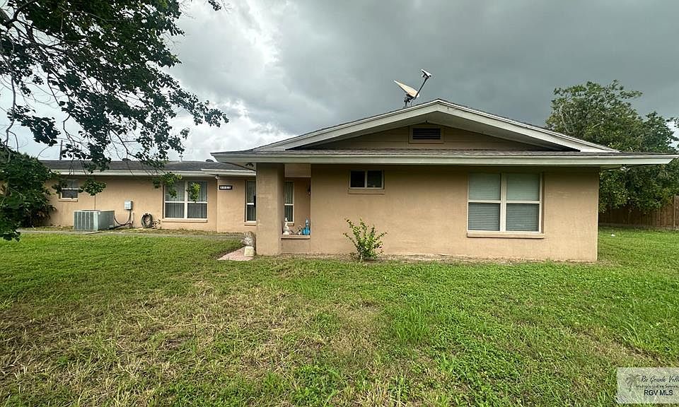 1st image of 4055 Retama Dr