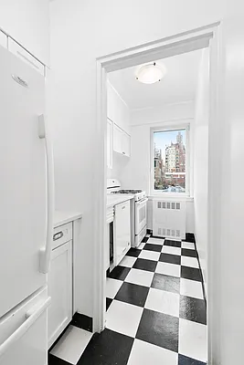 Rented by Brown Harris Stevens | media 6