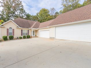 127 Inlet Pointe Dr, Anderson, SC 29625