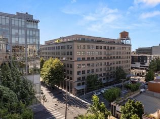 1420 NW Lovejoy St APT 420, Portland, OR 97209