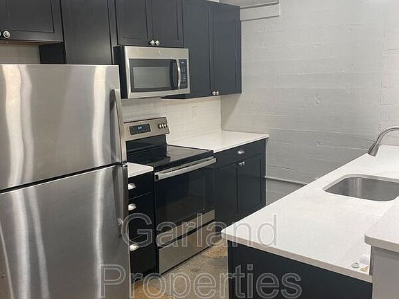 5th image of 821 Salem Ave SW #10