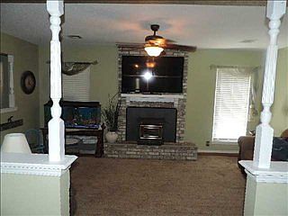 4th image of 8 Chickasaw Dr