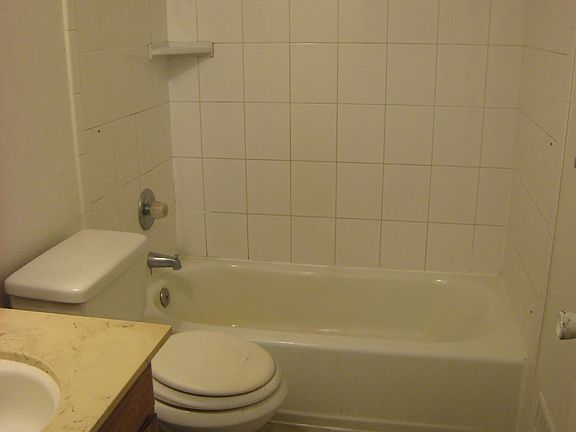 4th image of 600 Nello Dr #Downstairs