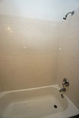 Rented by Universal Realty Group | media 21