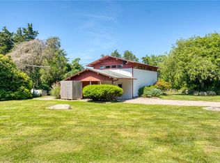 10 Morris Rd, Westerly, RI 02891