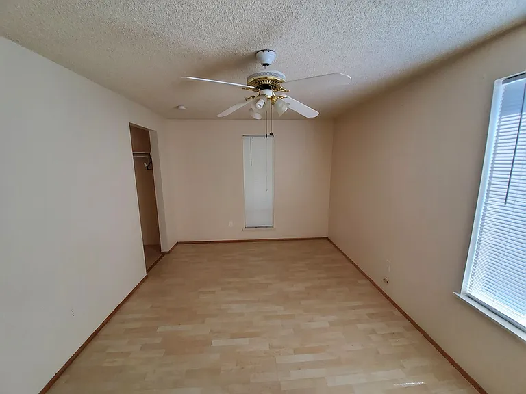3070 Seiford Ave SE — Photo 25