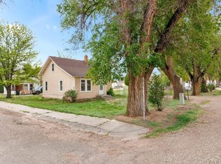 701 6th St, Fowler, CO 81039