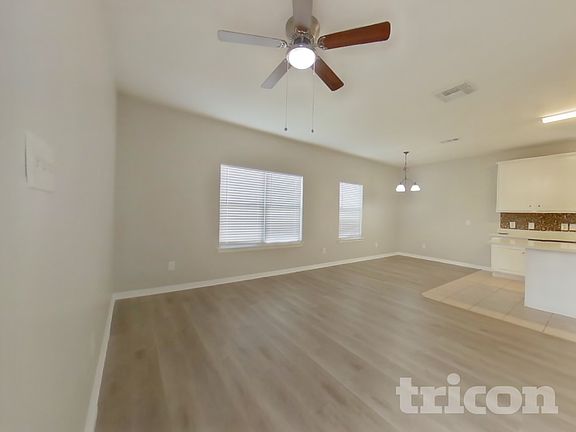 4th image of 21214 Peachvine Ln
