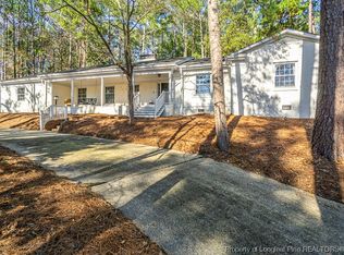 2534 S Edgewater Dr, Fayetteville, NC 28303