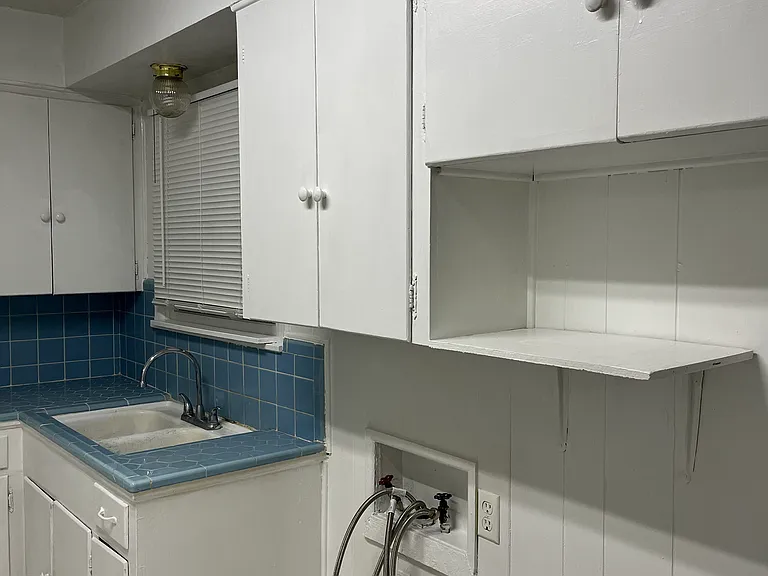 2340 San Marcus Ave — Photo 17