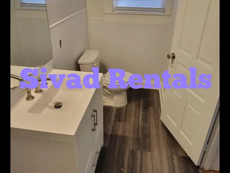 505 E Walnut St #A — Photo 3