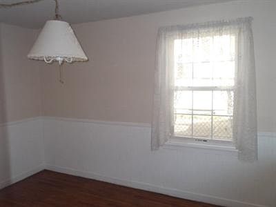 4th image of 183 Bower Rd