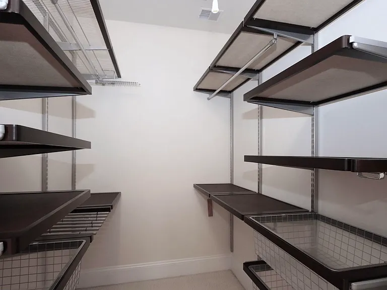 6758 Darrells Grant Pl — Photo 23