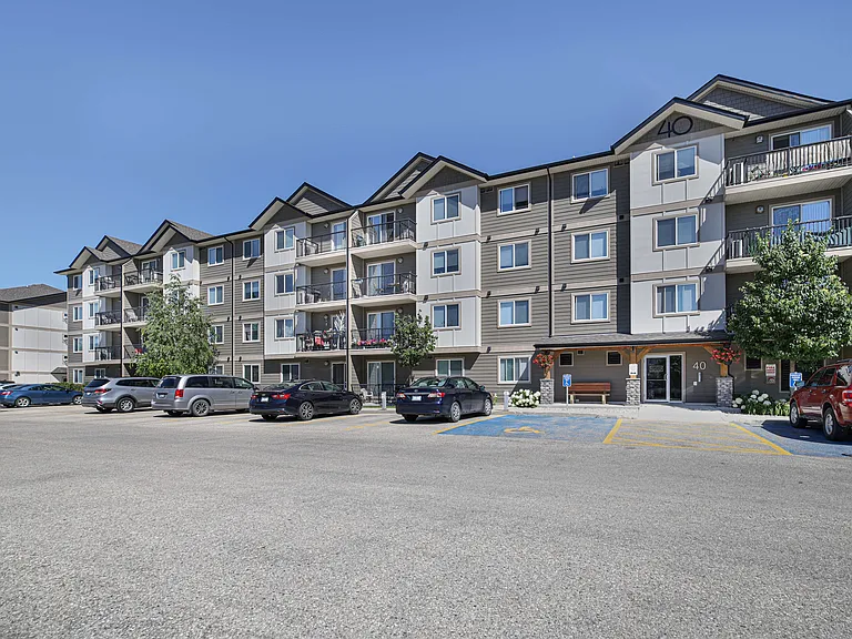 10 Guy Savoie Dr — Photo 1