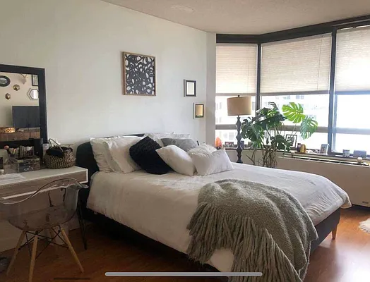 Rented by City Connections Realty | media 3