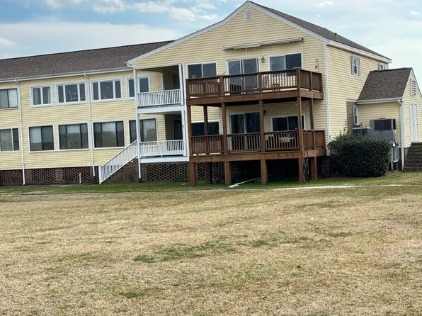 8047 Treasure Drive Apt 8, Oriental, NC 28571