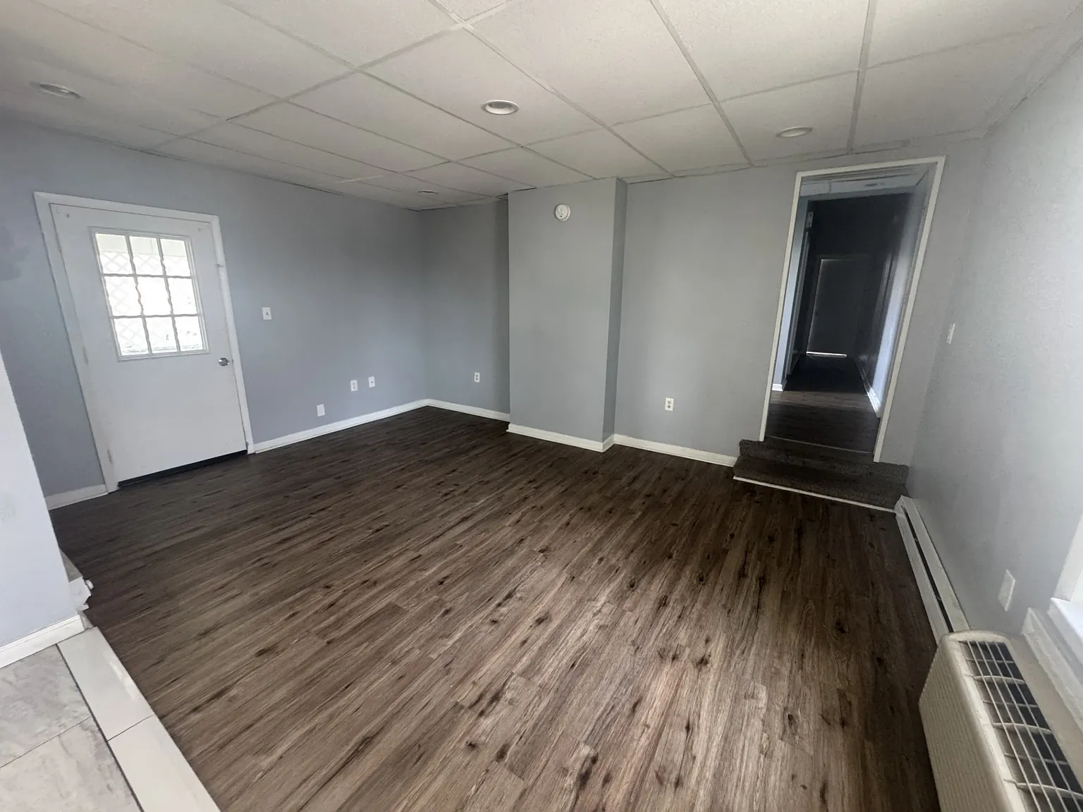 2 bed, 870 sqft, $1,300 — Photo 2