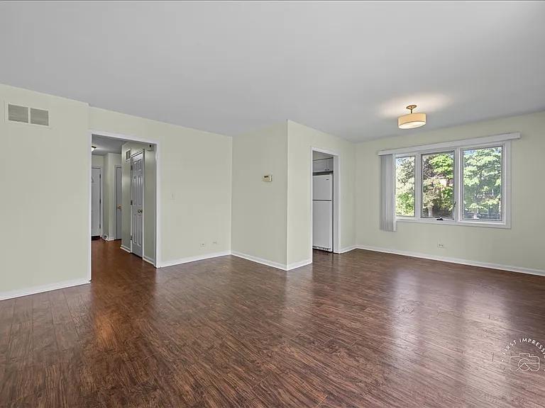 751 Monticello Dr — Photo 4