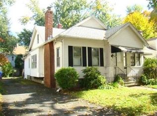 67 Manchester Ter, Springfield, MA 01108