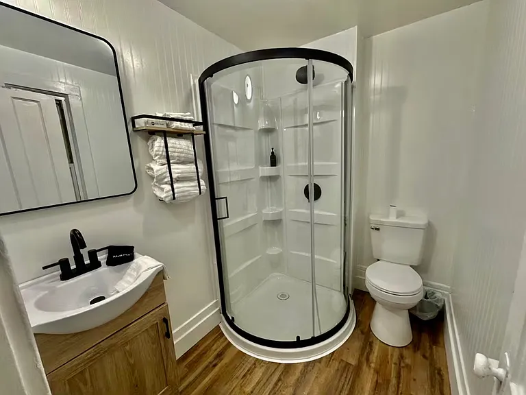1316 Franklin St #4 — Photo 6