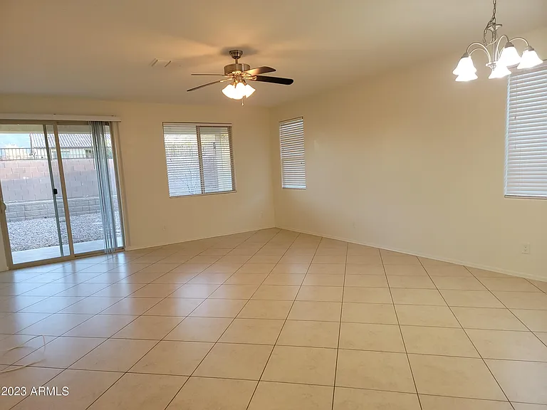 2671 E Daniel Dr — Photo 7