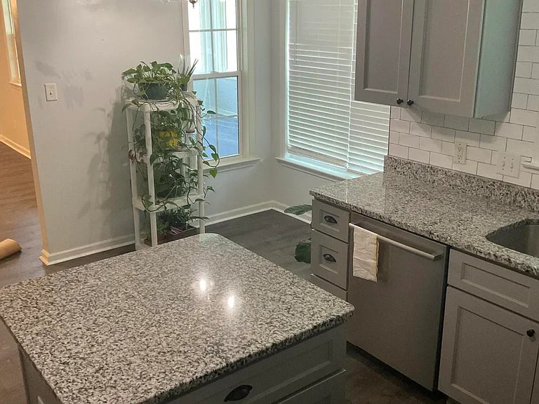 529 Raintree Rd — Photo 12