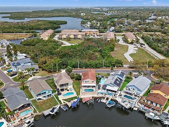 2nd image of 6340 SPOONBILL DRIVE