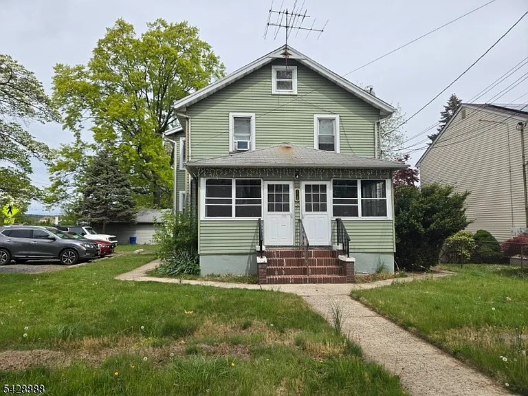 138 Hamilton Blvd #1L — Photo 1