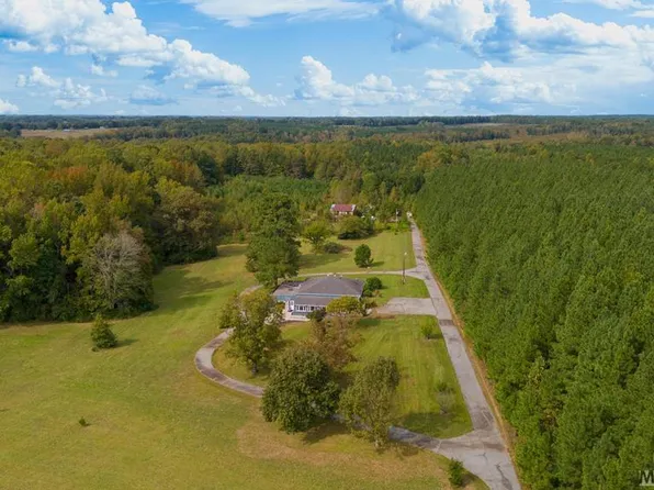 5195 Belfield Rd, La Crosse, VA 23950