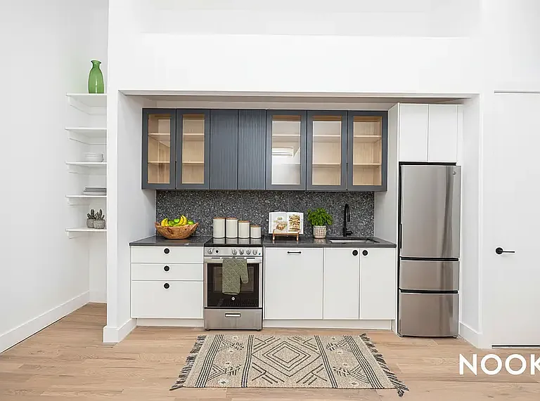 228 N 7th St #109 — Photo 1