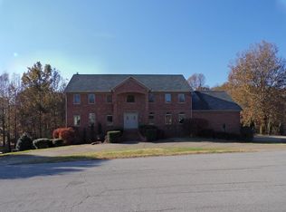 3460 Chur Dr, Madisonville, KY 42431