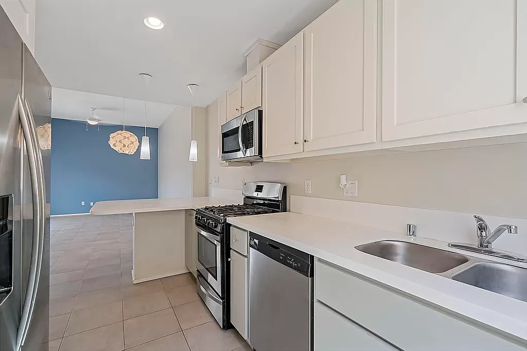 Building Photo - 3604 Keltner Ave #A