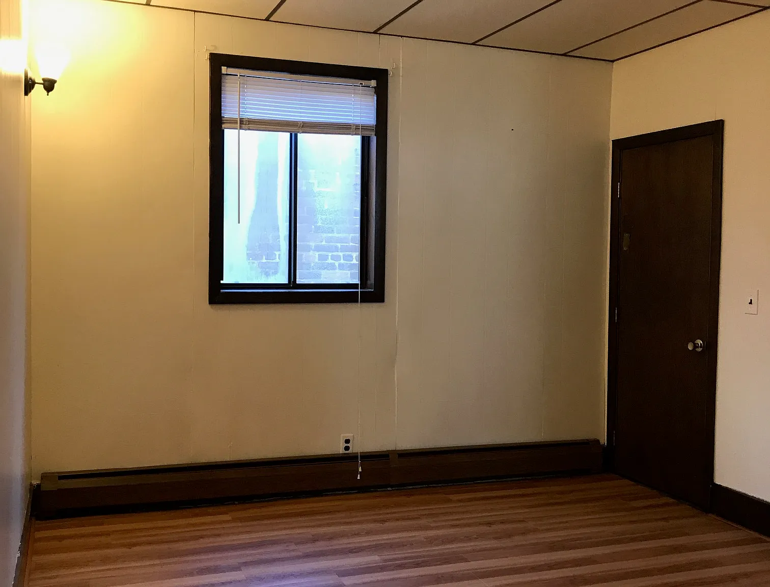 3 bed, 1400 sqft, $1,950 — Photo 4