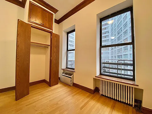 Rented by Oxford Property Group | media 13