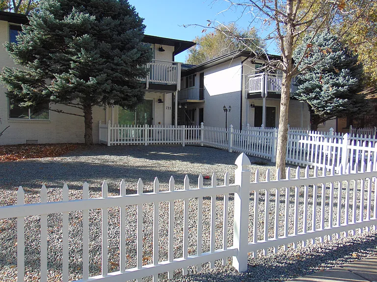 721 Collyer St #1 — Photo 1