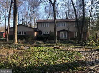 126 Hitching Post Dr, Wilmington, DE 19803