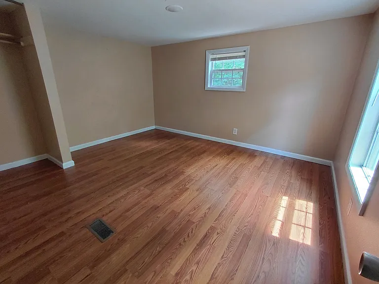 2818 Dodson Dr — Photo 7